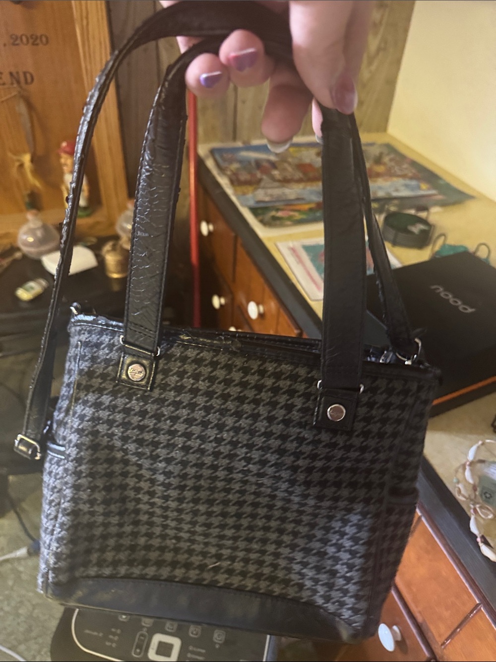 Classic Houndstooth Tote Handbag - Black & Gray